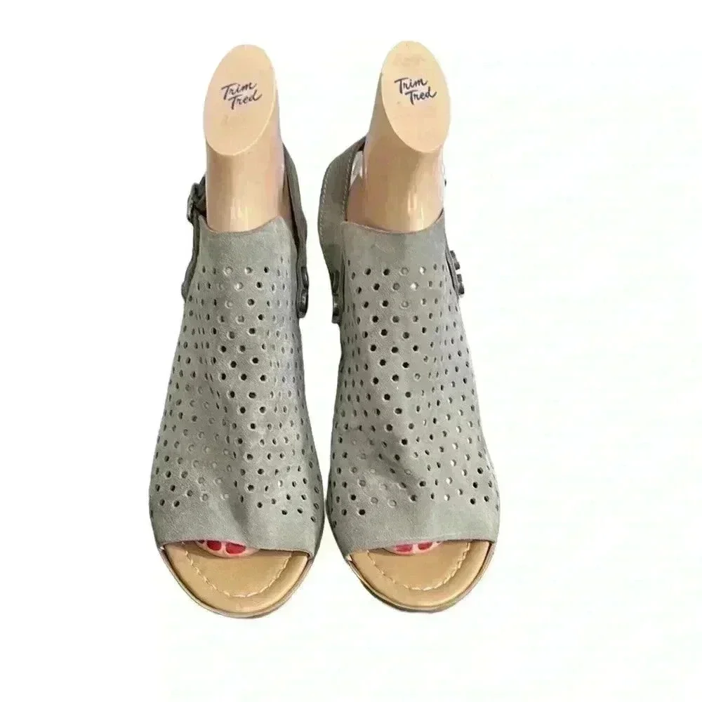 Anthropologie Sophia Milano Suede Perforated Open Toe Shoetie Sandal Siz…